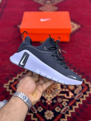 کتونی دخترانه و زنانه نایکی فری متکان nike free metcon