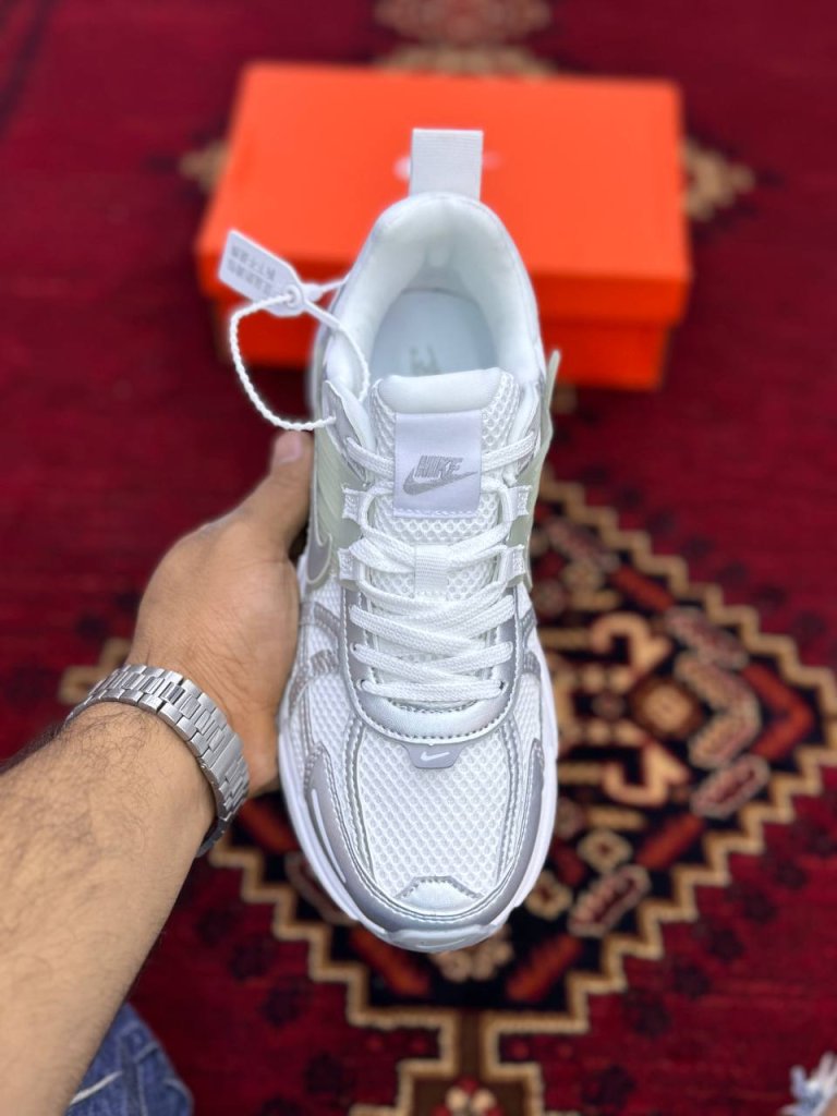 کتونی دخترانه و پسرانه نایکی وی تو کی ران nike v2k run - Image 2