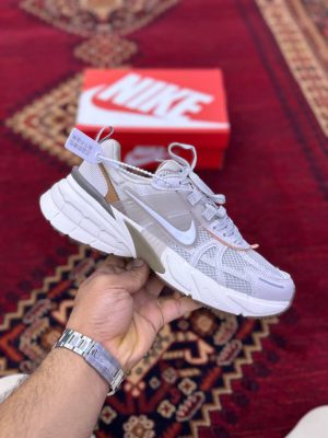 کتونی دخترانه و زنانه نایکی وی تو کی ران nike v2k run