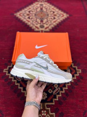 کتونی دخترانه نایکی اینیشیدر nike initiator