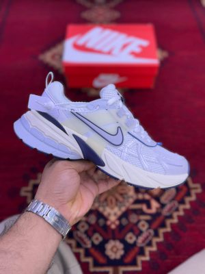 کتونی زنانه و دخترانه نایکی وی تو کی ران nike v2k run