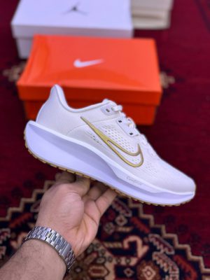 کتونی دخترانه نایکی گوست 6 nike ghost 6