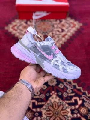 کتونی دخترانه نایکی وی تو کی nike v2k