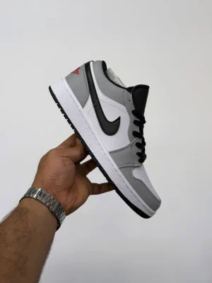 کتونی دخترانه نایکی جردن وان nike Jordan one